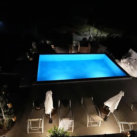 Paramythi Art Maison Aparthotel 4*