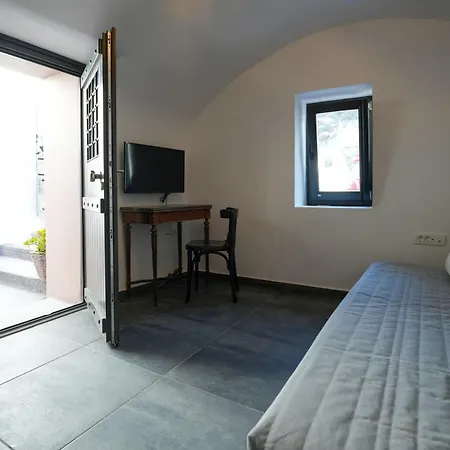 Paramythi Art Maison Aparthotel