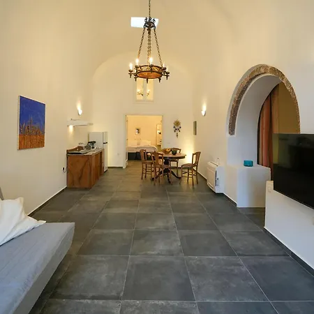 Paramythi Art Maison 4* Emporio (Santorini)