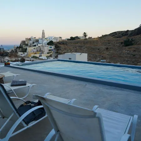 アパートホテル Paramythi Art Maison