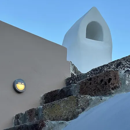 Paramythi Art Maison アパートホテル Emporio (Santorini)