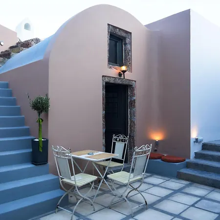 Lägenhetshotell Paramythi Art Maison 4*