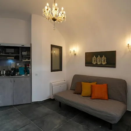 Paramythi Art Maison 4*