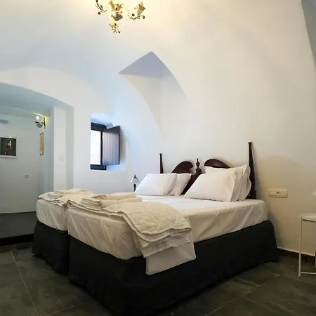 Paramythi Art Maison 4* Emporio (Santorini)