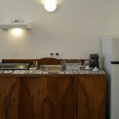Aparthotel Paramythi Art Maison 4*