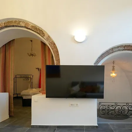 Paramythi Art Maison 4*