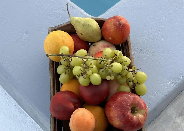 Lejlighedshotel Paramythi Art Maison Emporio (Santorini)