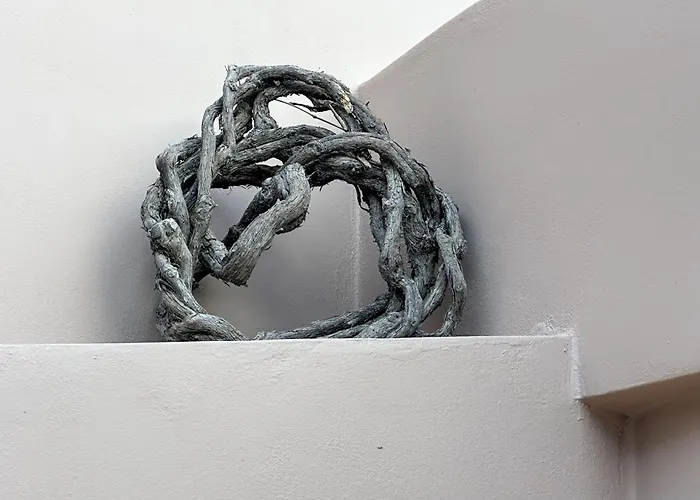 Ξενοδοχείο με διαμερίσματα Paramythi Art Maison