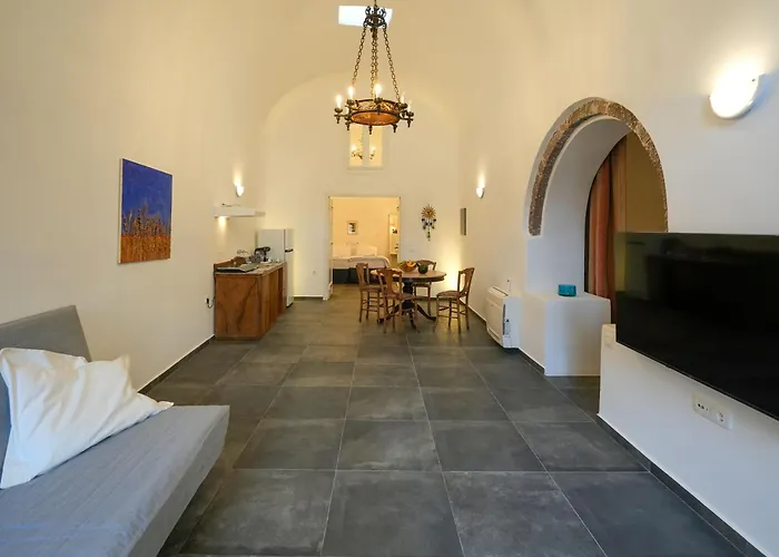 Paramythi Art Maison 4* Emporio (Santorini)