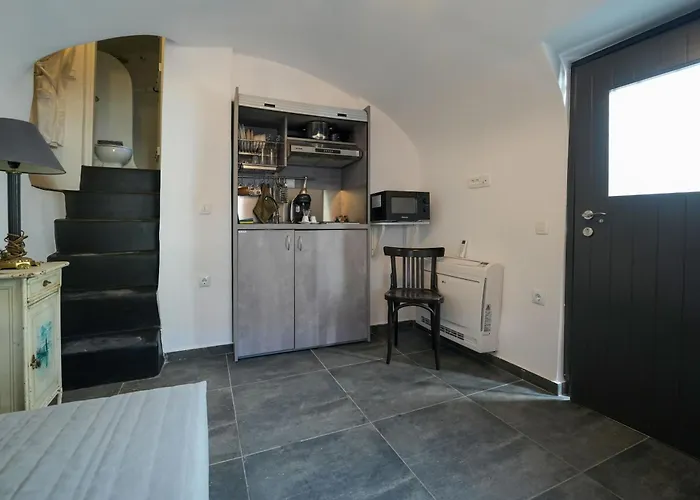 Lejlighedshotel Paramythi Art Maison 4*