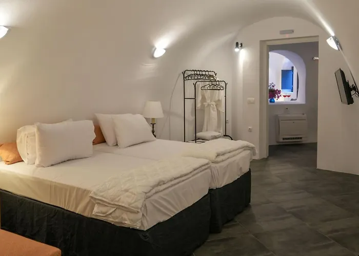 Paramythi Art Maison 4* Emporio (Santorini)