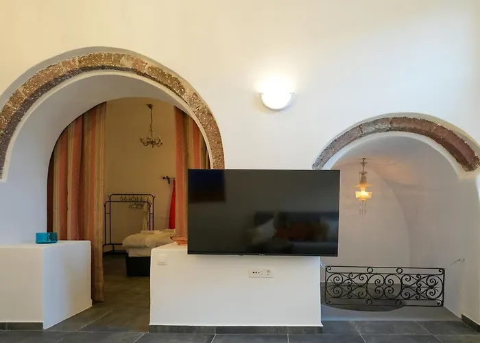 Paramythi Art Maison 4*