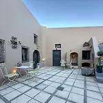 Paramythi Art Maison شقة فندقية 4*